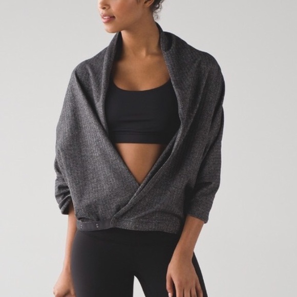 lululemon athletica Accessories - NEW • Lululemon • Vinyasa Scarf Herringbone Black
